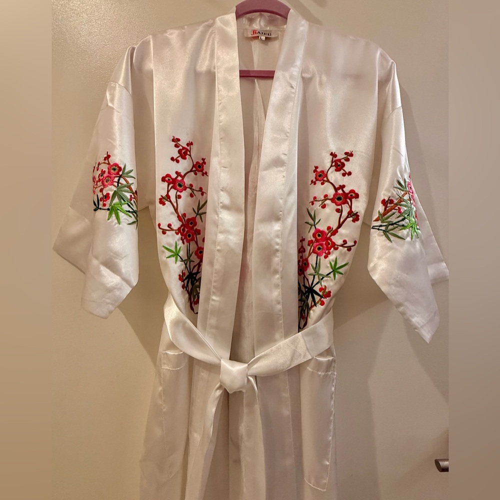 Floral Embroidered Satin Kimono Robe